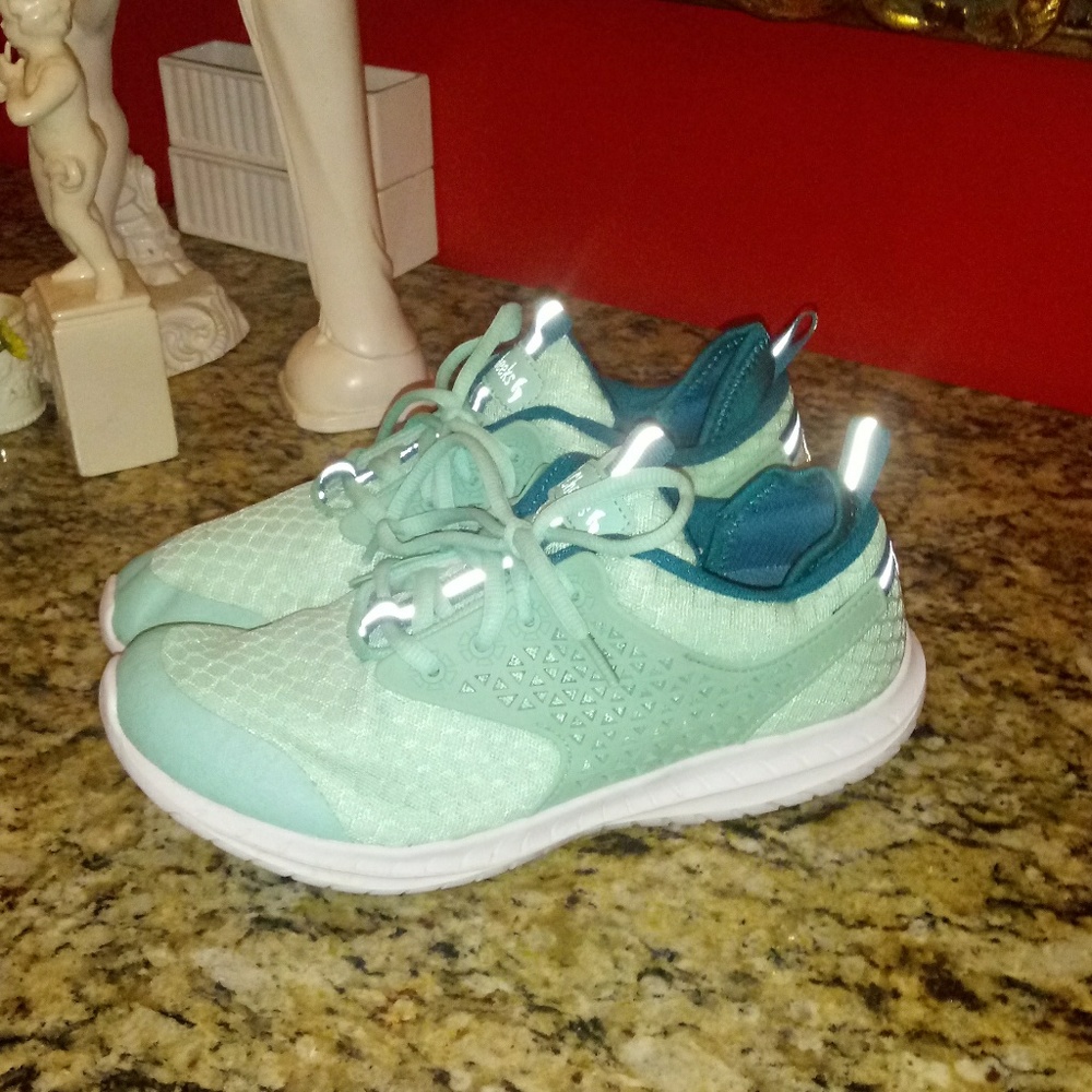 Cheeks Flex Trainer Sneakers by Tony Little *